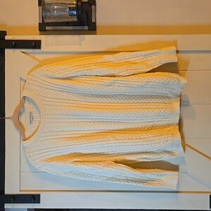Loveoliveco.com Crewneck sweater